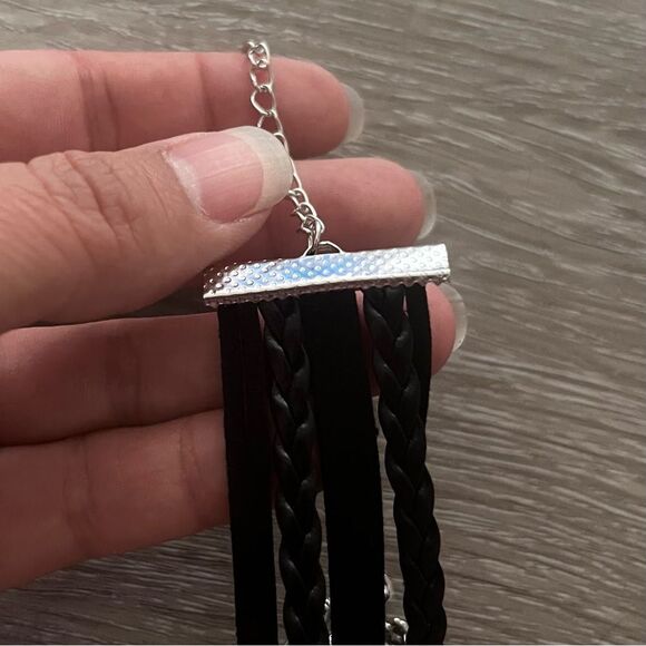 2/$20 ⭐️ 3/$25 | New Zodiac Infinity Leather Bracelets - Multiple Available - Picture 10 of 10